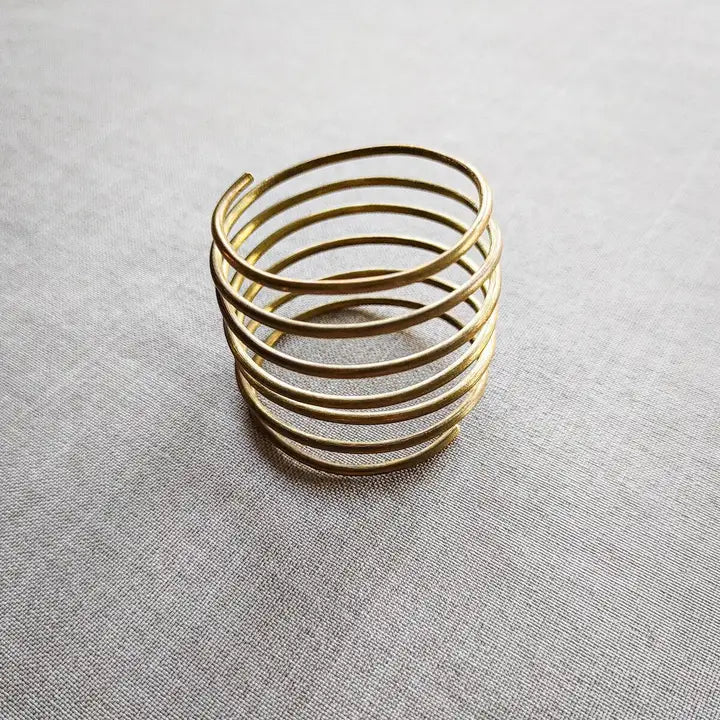 Coiled Brass Napkin Ring, 4 pcs per set